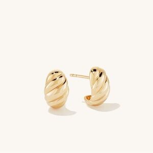 Mejuri Bold Croissant Dôme Huggies